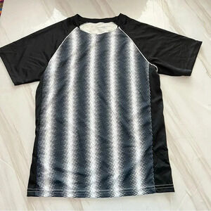 High Five Sport Youth Size Large Jersey Back Mesh Black/White Short Sleeve